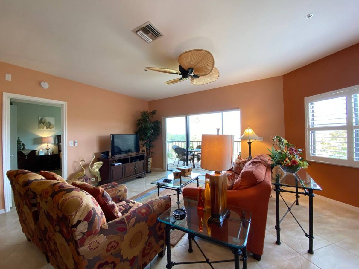Apartment for rent at 230 Vintage Circle, Naples, FL 34119