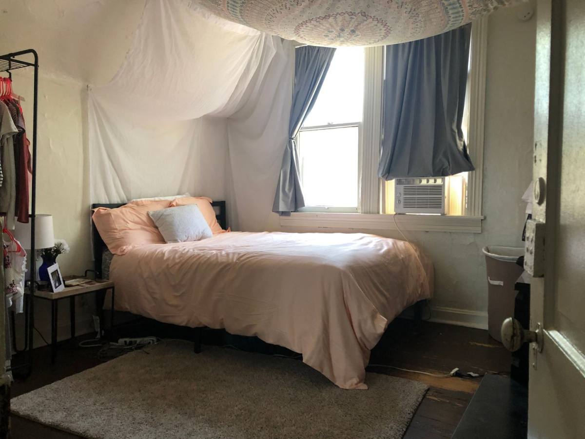 House for rent at 725 E 2nd St, Bloomington, IN 47401