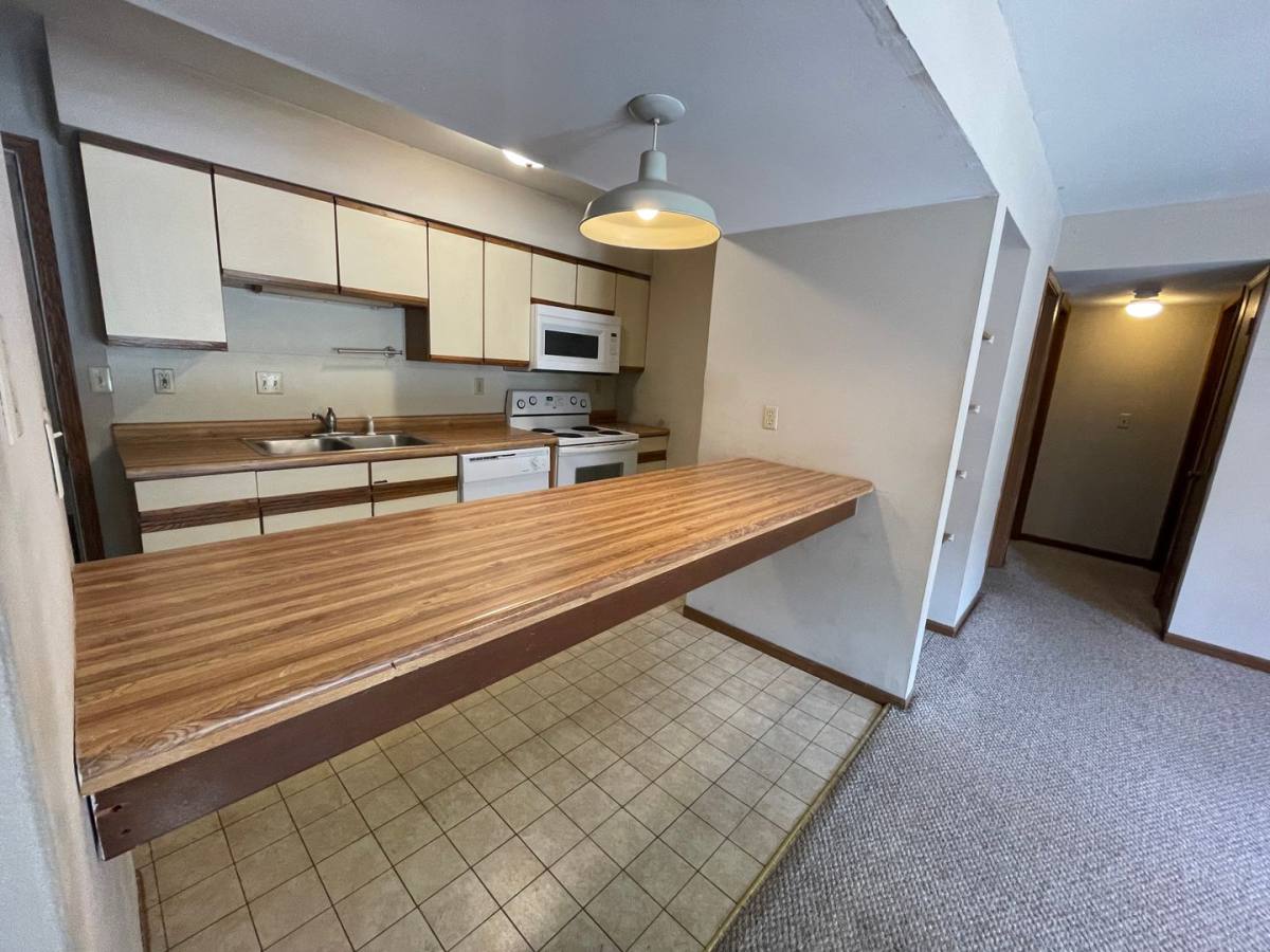 Apartment for rent at 227 W Wood St, West Lafayette, IN 47906