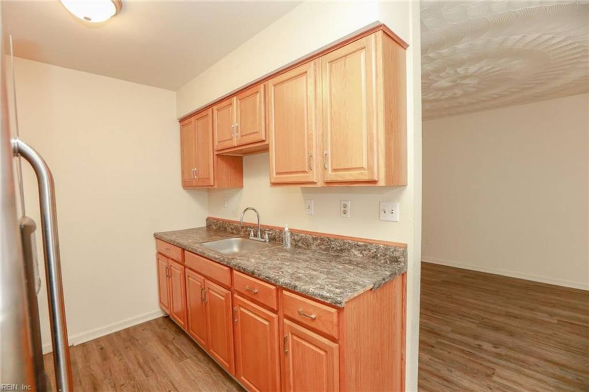 Apartment for rent at 201 W 34th St, Norfolk, VA 23504