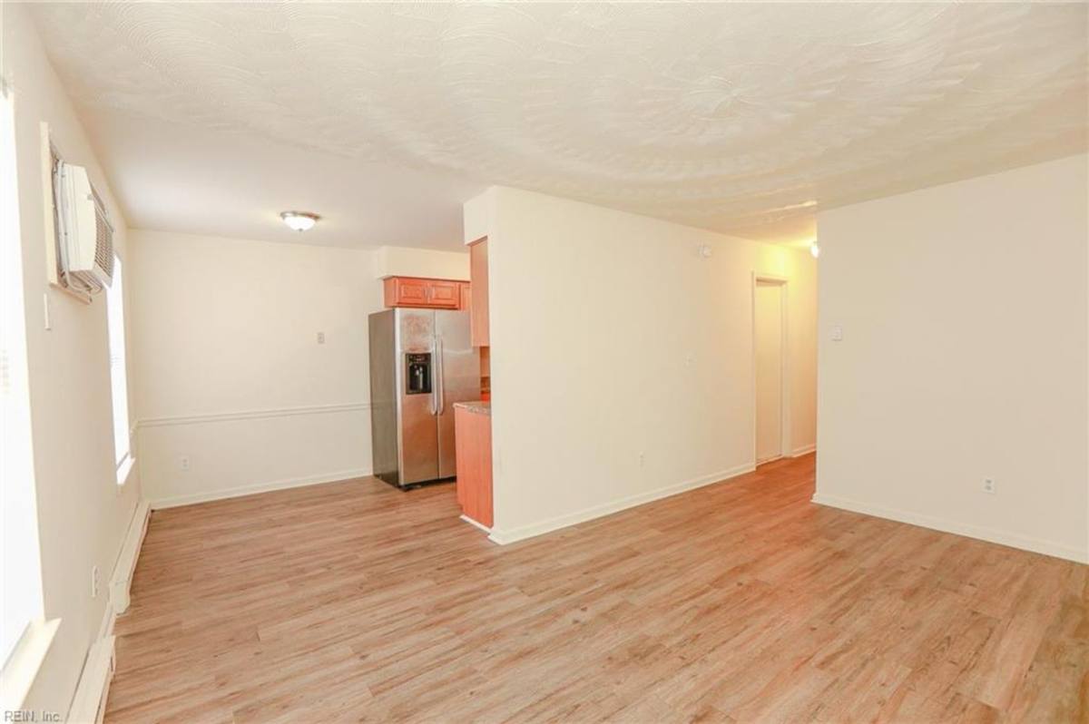 Apartment for rent at 201 W 34th St, Norfolk, VA 23504