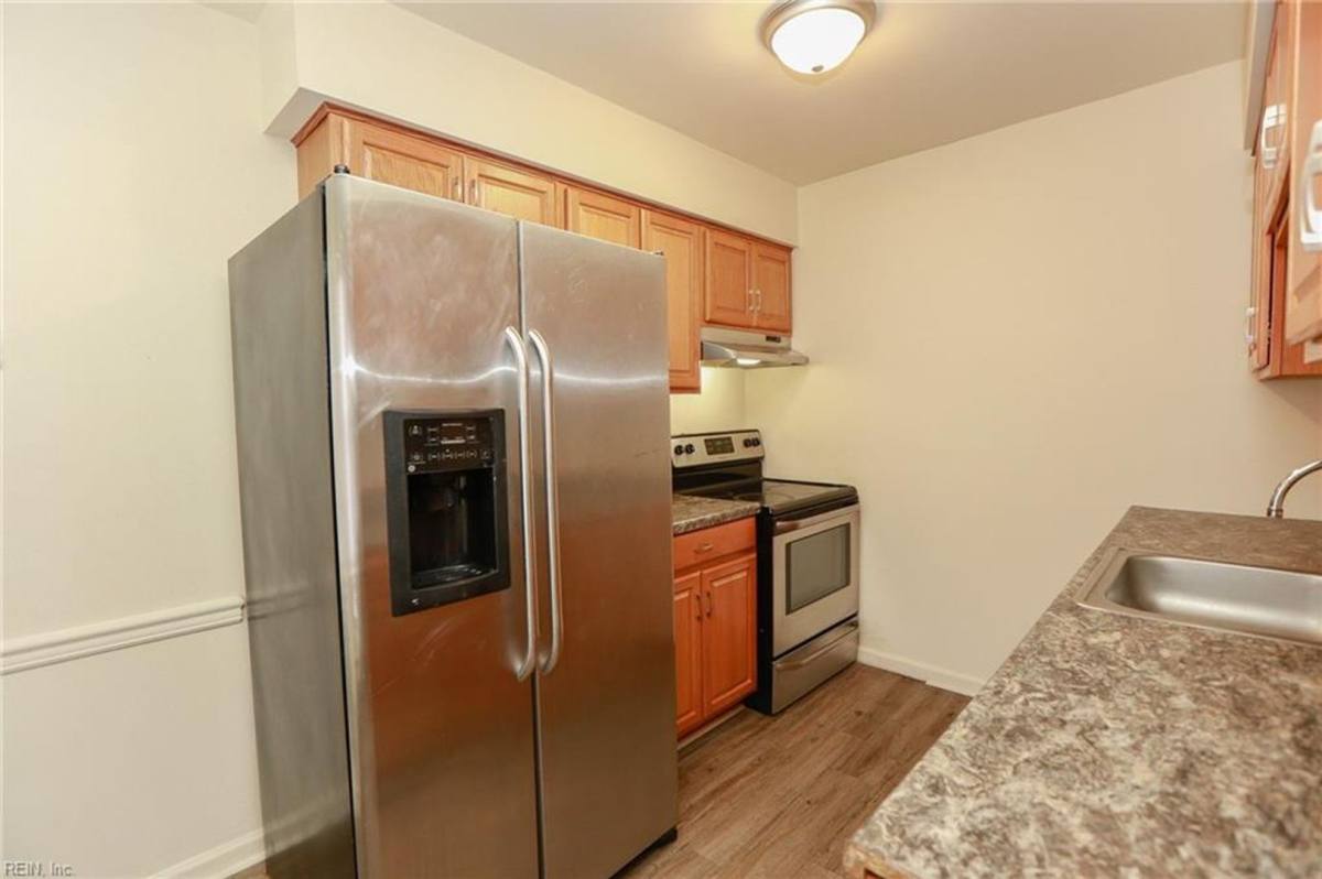 Apartment for rent at 201 W 34th St, Norfolk, VA 23504