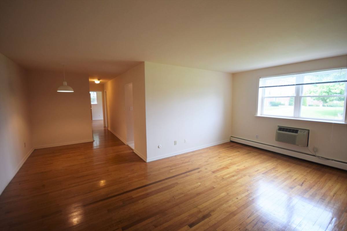 Apartment for rent at 424 Waupelani Dr, State College, PA 16801