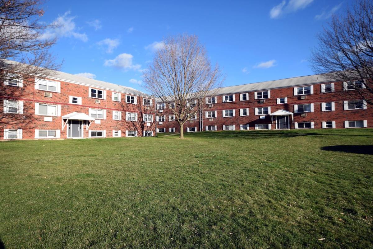 Apartment for rent at 424 Waupelani Dr, State College, PA 16801