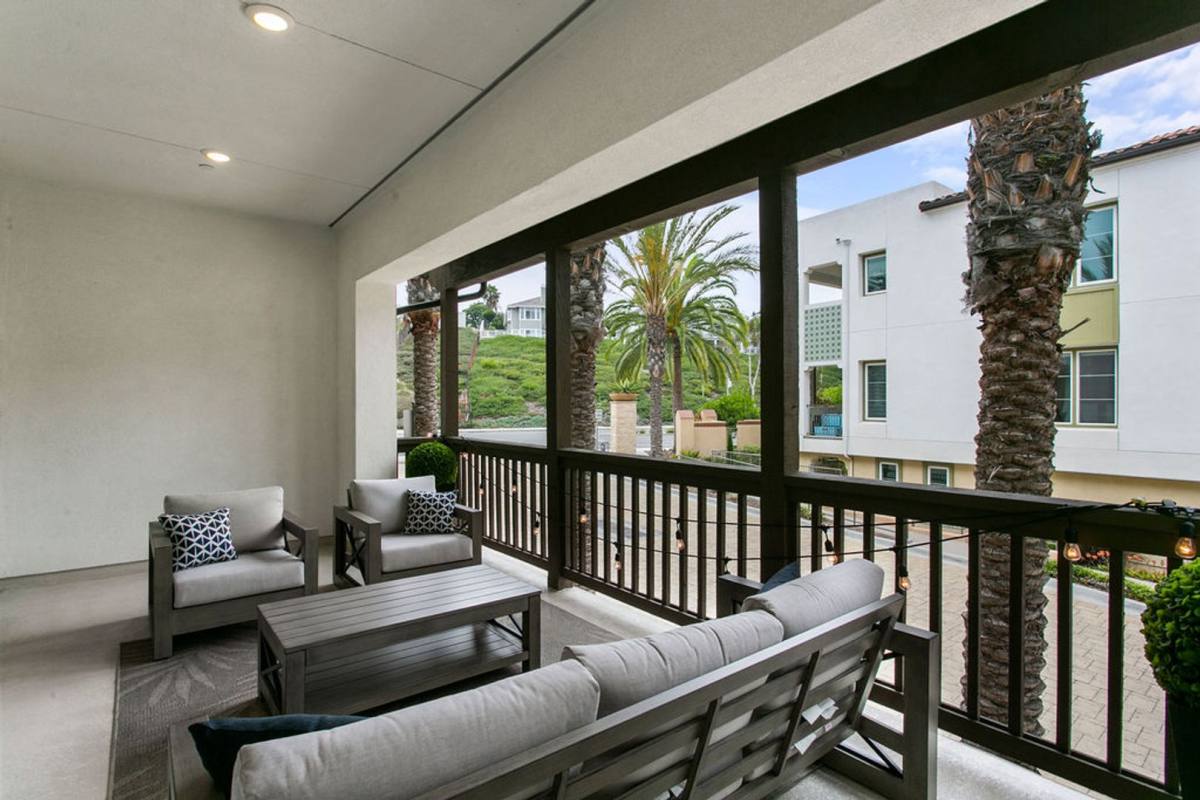 Townhouse for rent at 3440 Doheny Way, Dana Point, CA 92629