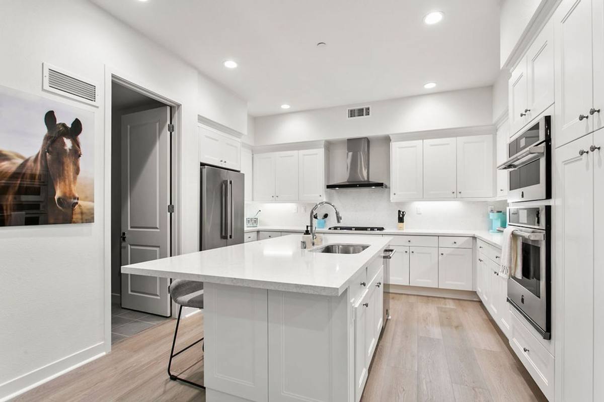 Townhouse for rent at 3440 Doheny Way, Dana Point, CA 92629