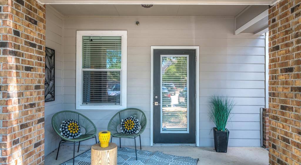 Apartment for rent at 529 Barker-Clodine Rd, Houston, TX 77094