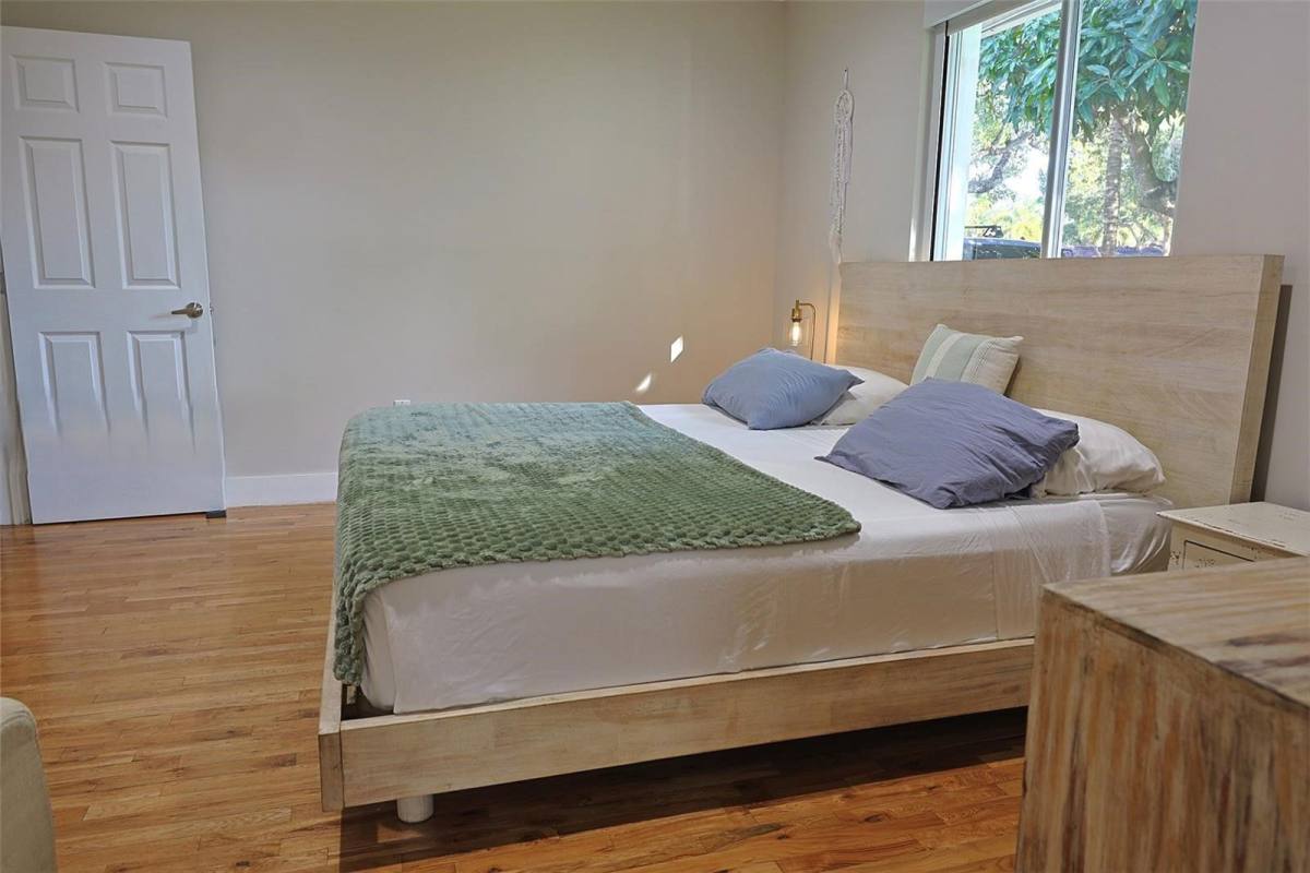 House for rent at 10804 NW 2nd Ave, Miami, FL 33168