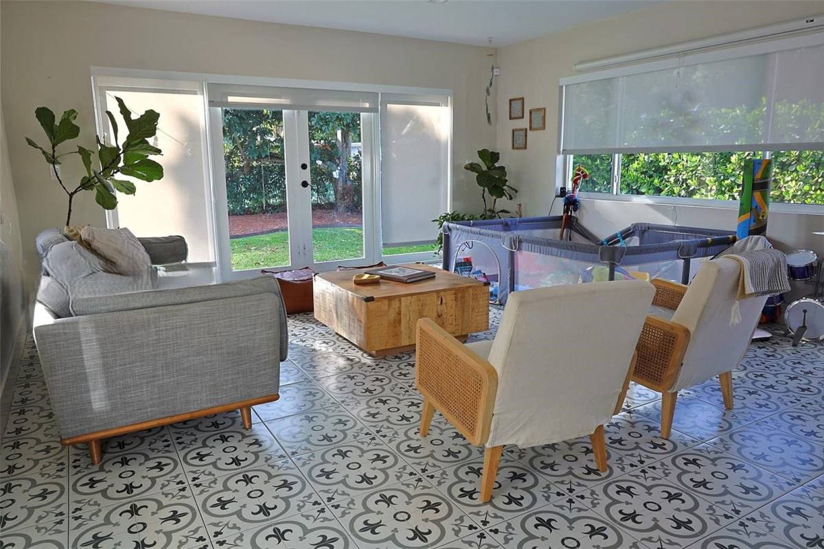 House for rent at 10804 NW 2nd Ave, Miami, FL 33168