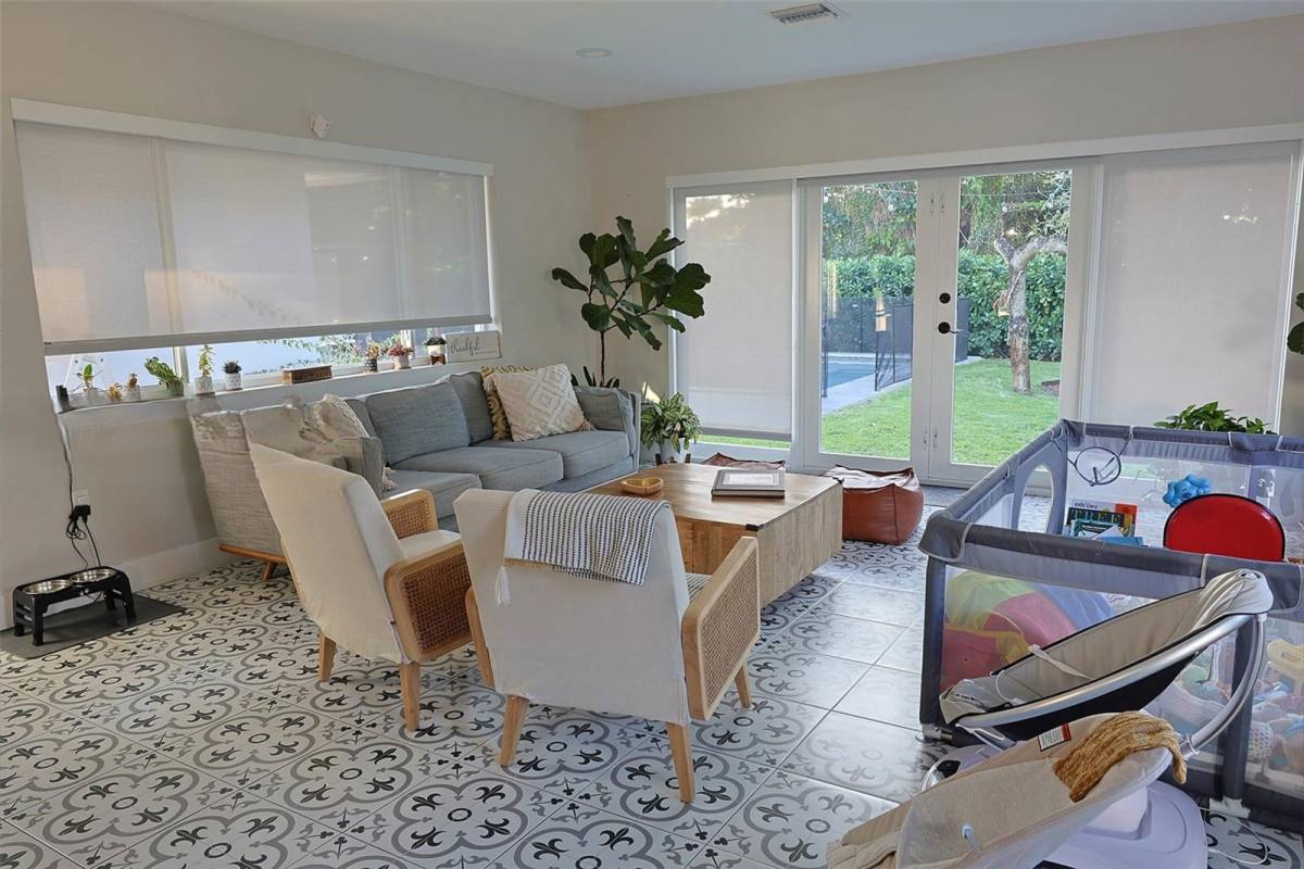 House for rent at 10804 NW 2nd Ave, Miami, FL 33168