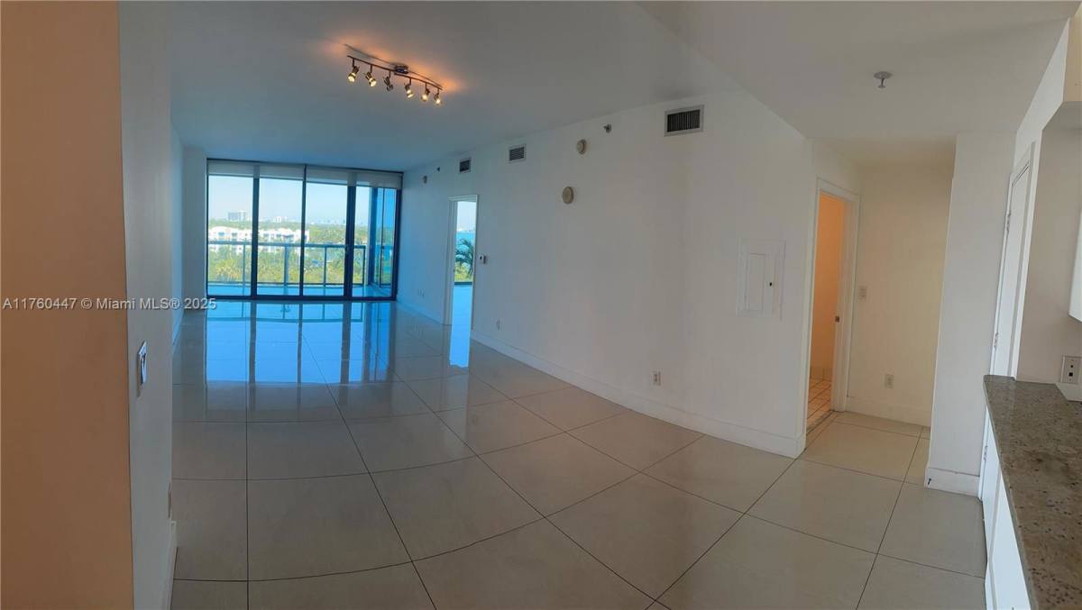Apartment for rent at 601 NE 36th St #706, Miami, FL 33137