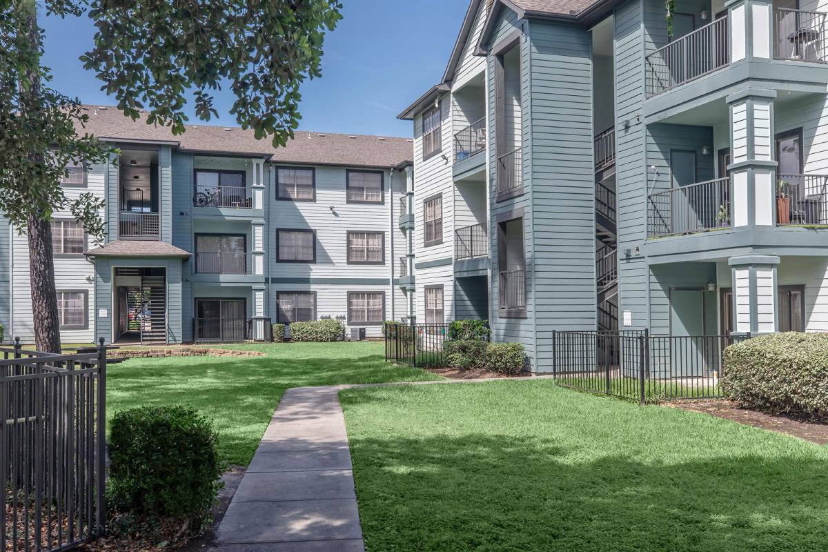 Apartment for rent at 11111 Grant Rd, Cypress, TX 77429