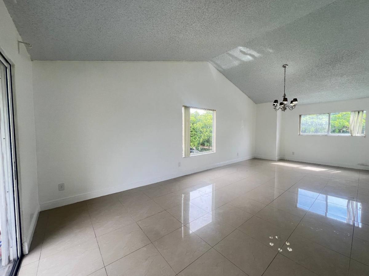 Condo for rent at 3477 NW 44 St #SUMMER Lake Condo, Fort Lauderdale, FL 33309