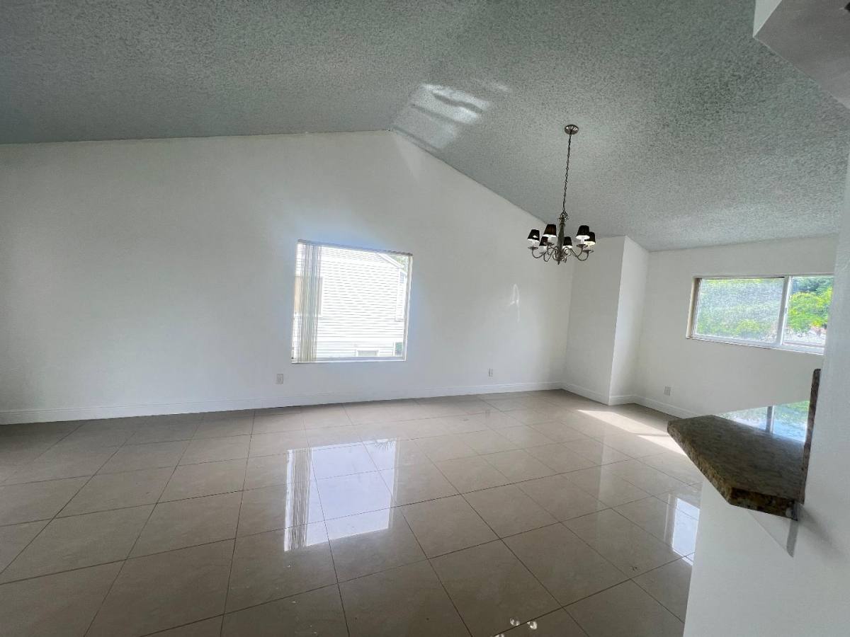 Condo for rent at 3477 NW 44 St #SUMMER Lake Condo, Fort Lauderdale, FL 33309