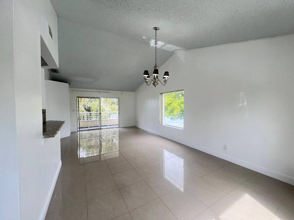 Condo for rent at 3477 NW 44 St #SUMMER Lake Condo, Fort Lauderdale, FL 33309