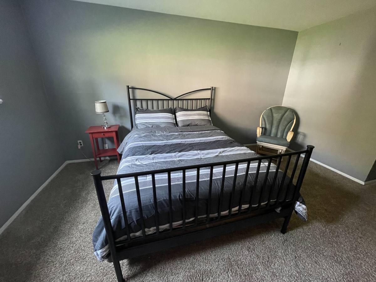 Apartment for rent at 46 Township Line Rd, Elkins Park, PA 19027
