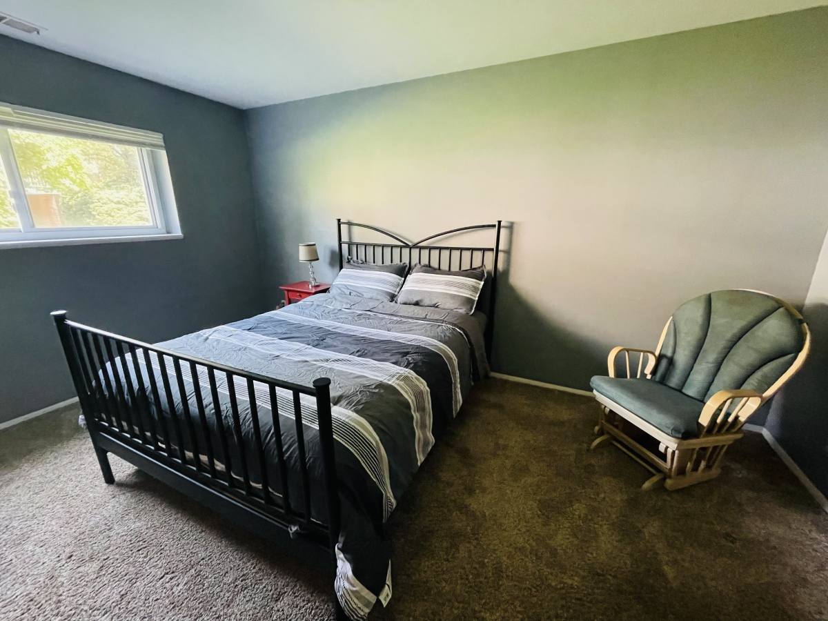 Apartment for rent at 46 Township Line Rd, Elkins Park, PA 19027