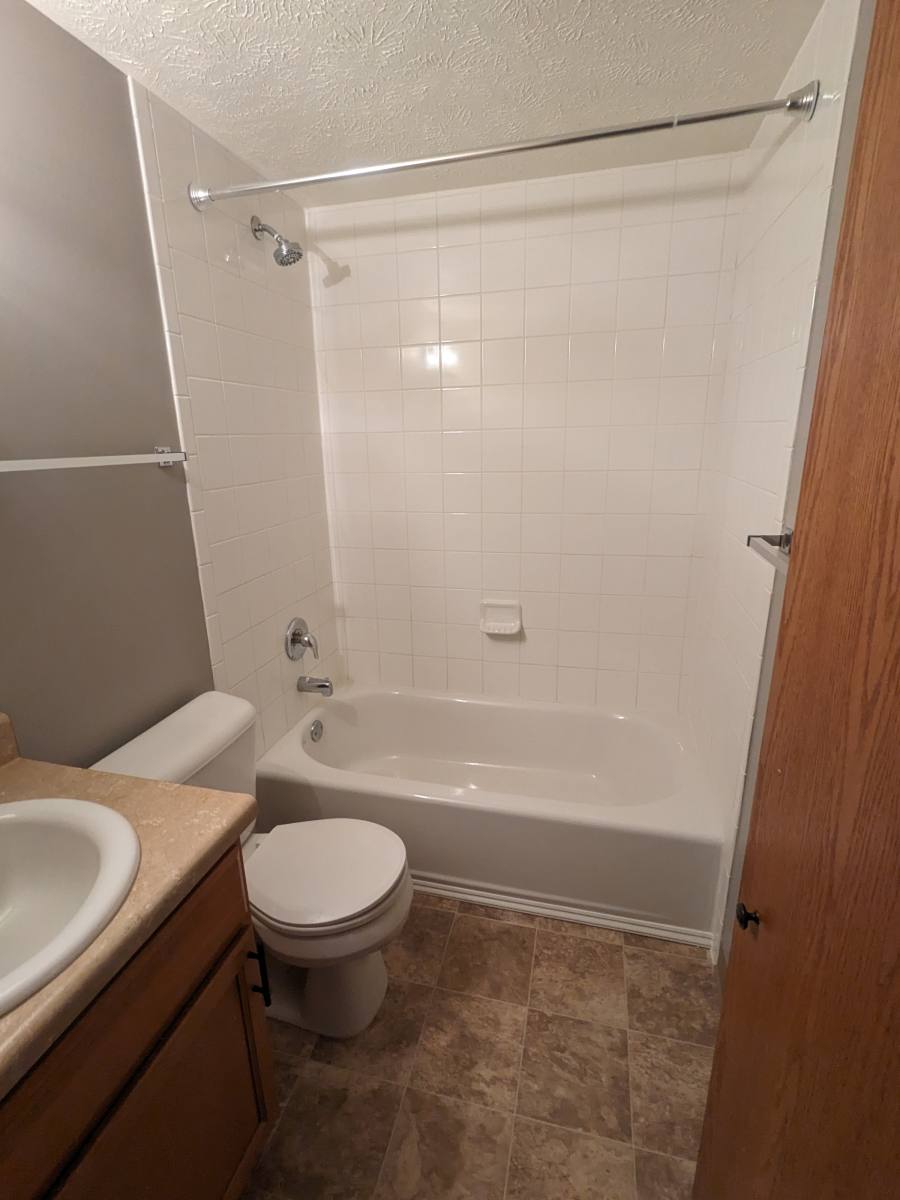 Apartment for rent at 1330 F St #8, Lincoln, NE 68508