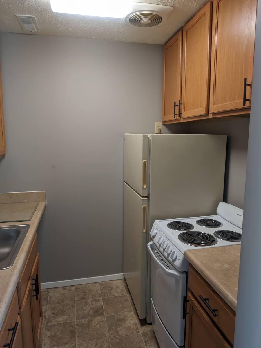 Apartment for rent at 1330 F St #8, Lincoln, NE 68508