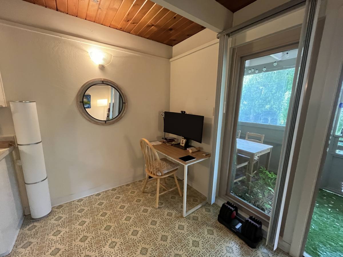 Apartment for rent at 240 Monroe Dr #205, Mountain View, CA 94040