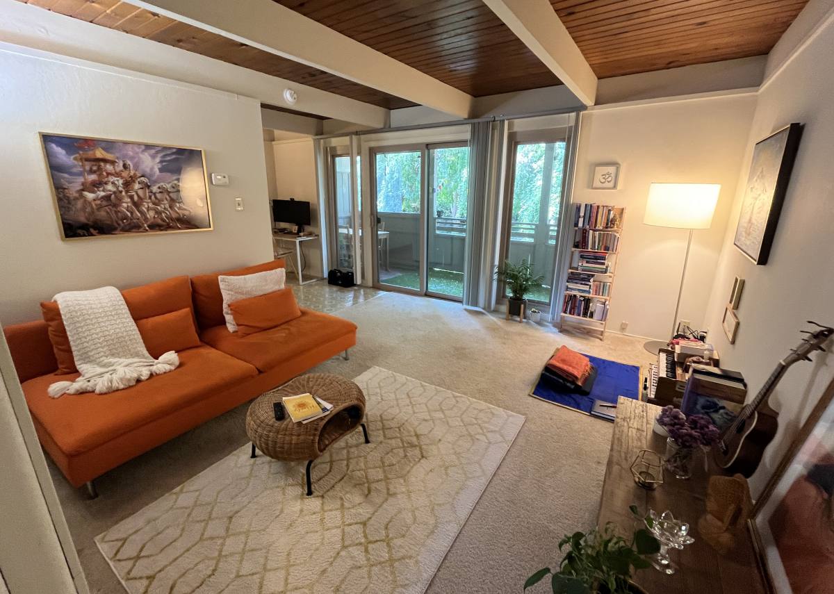 Apartment for rent at 240 Monroe Dr #205, Mountain View, CA 94040