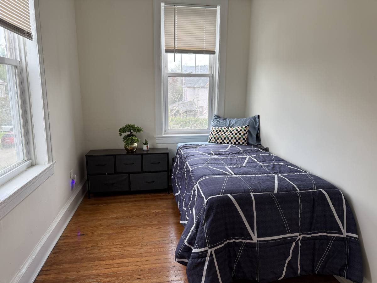 Apartment for rent at 7845 Montgomery Ave #4, Elkins Park, PA 19027