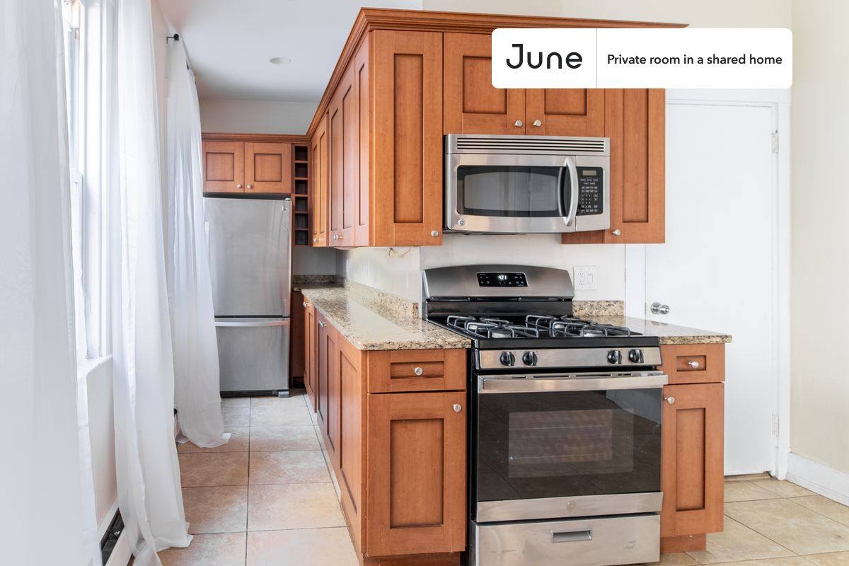 Apartment for rent at 72 Calumet St #B, Roxbury Crossing, MA 02120