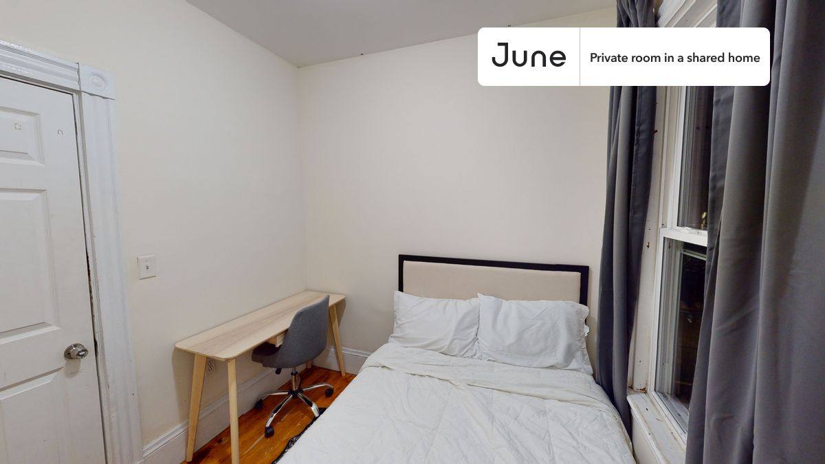 Apartment for rent at 72 Calumet St #B, Roxbury Crossing, MA 02120