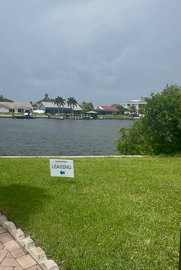 Apartment for rent at 4316 Ginger Cove Dr, Tampa, FL 33634