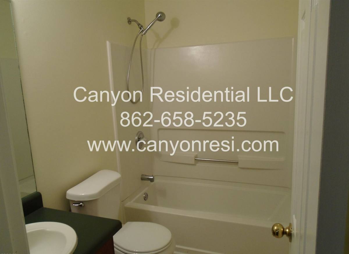Apartment for rent at 125 Bay Court, Stockbridge, GA 30281