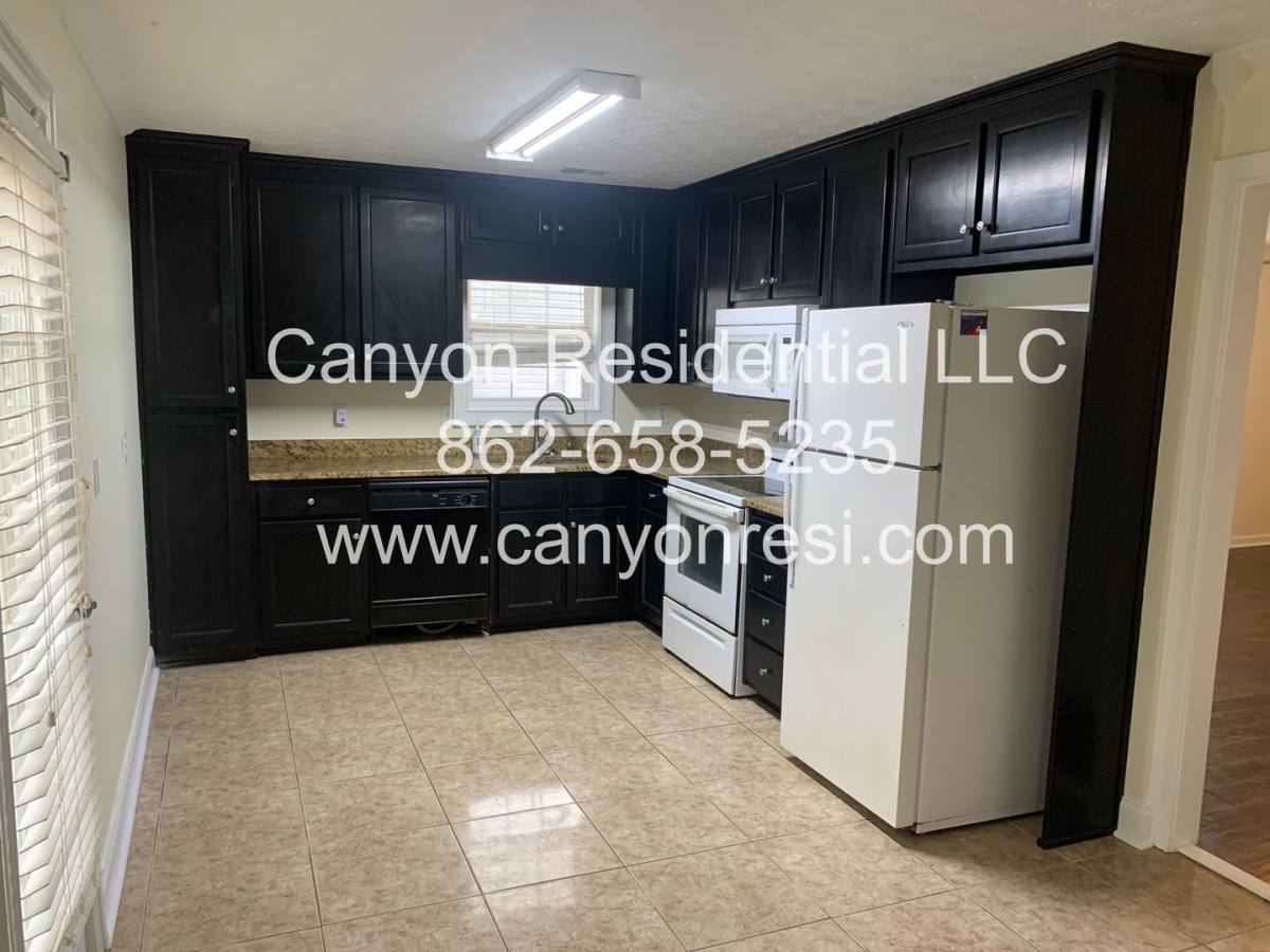 Apartment for rent at 125 Bay Court, Stockbridge, GA 30281