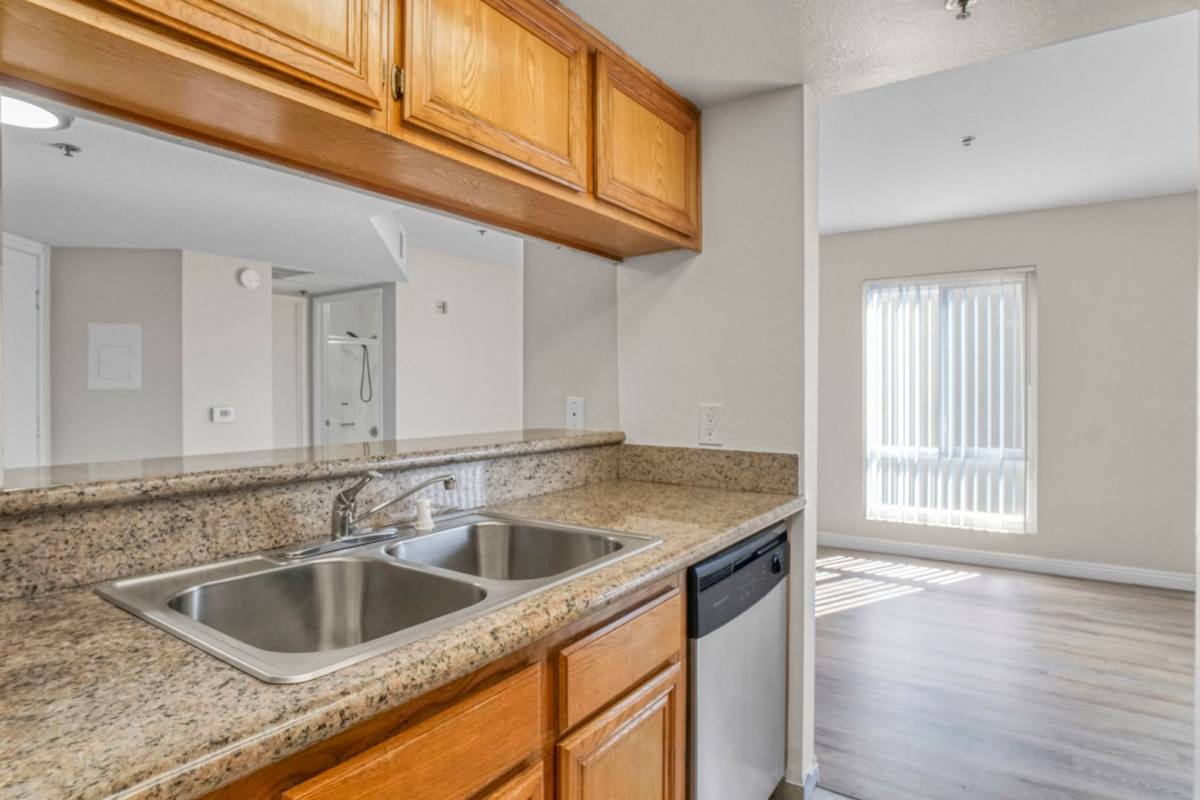 Apartment for rent at 511 S Carondelet St, Los Angeles, CA 90057