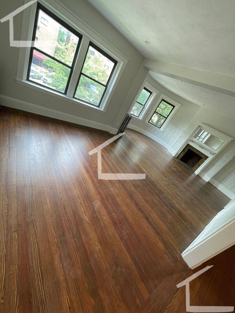 Apartment for rent at 1855 Beacon #2G, Brookline, MA 02445