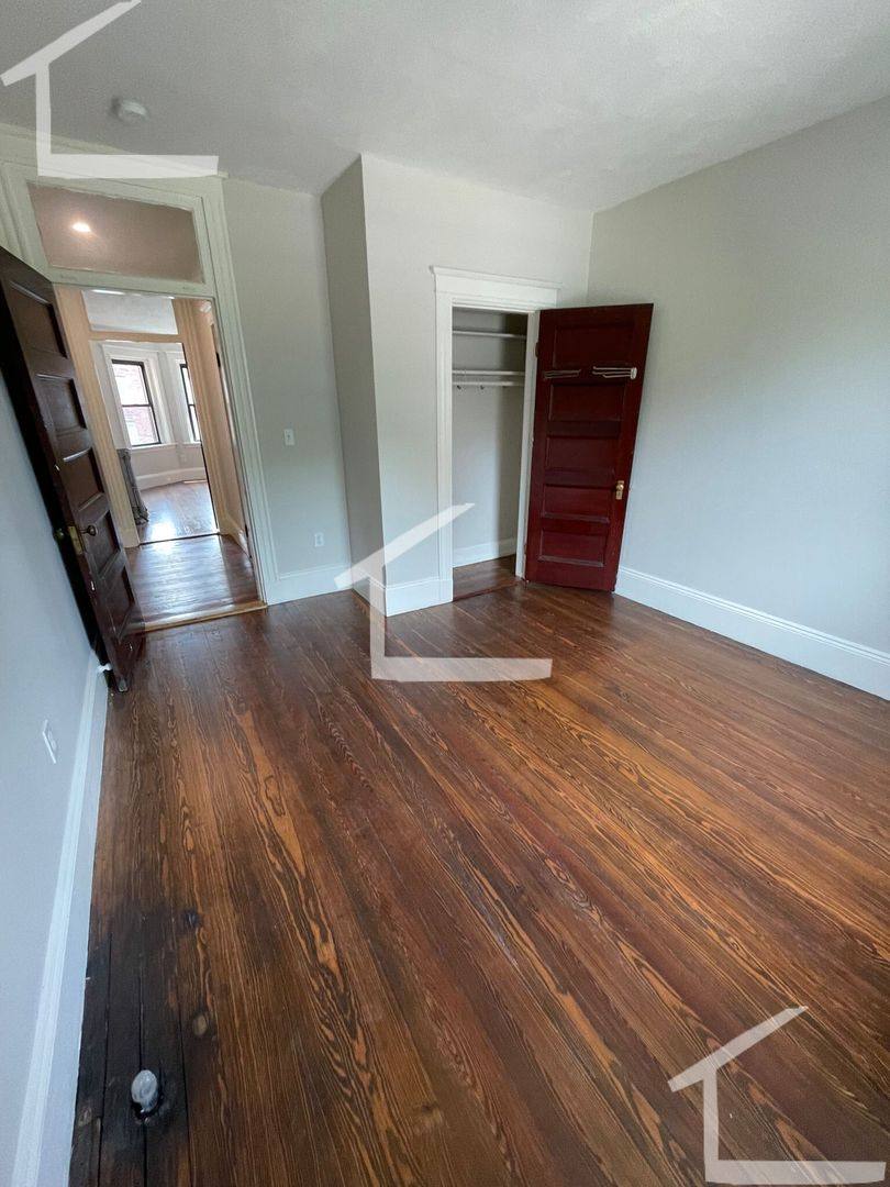 Apartment for rent at 1855 Beacon #2G, Brookline, MA 02445