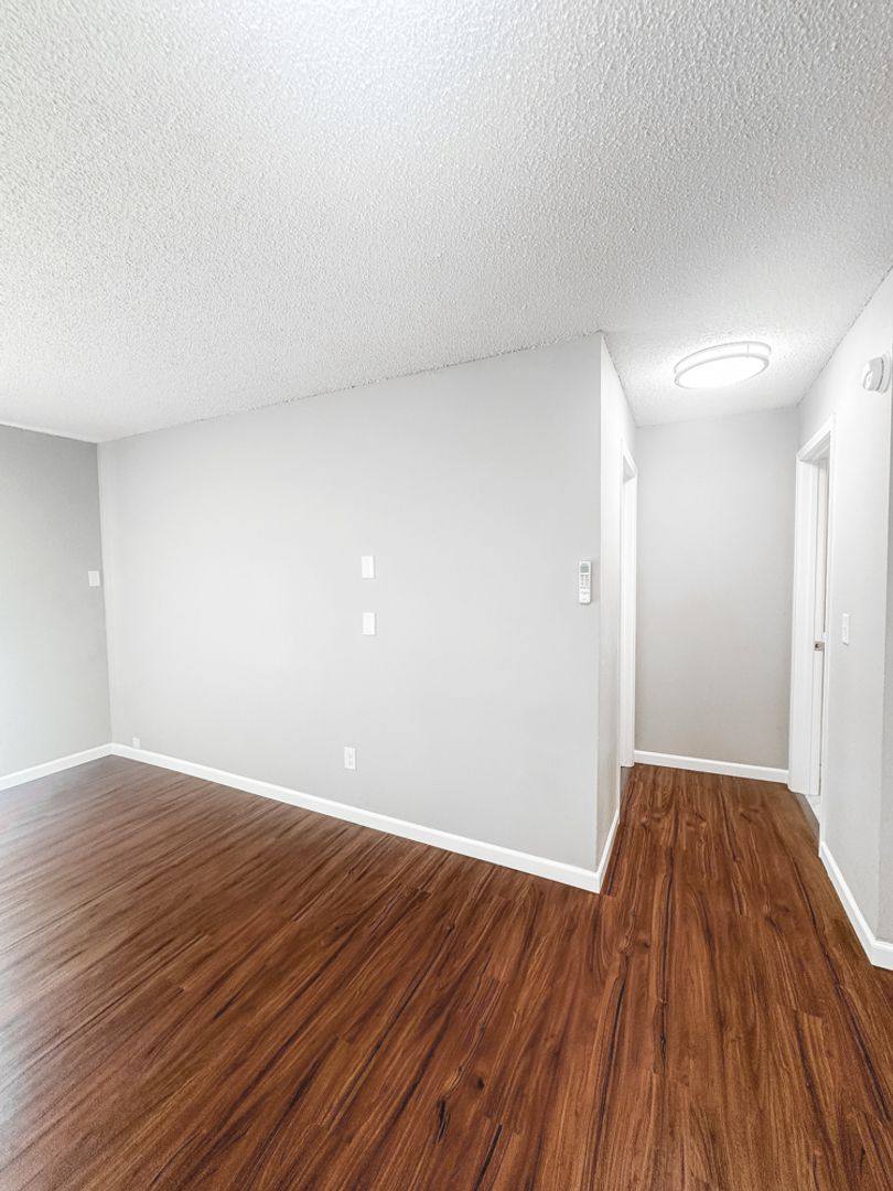 Apartment for rent at 1102-1180 Pine St NE, Salem, OR 97301