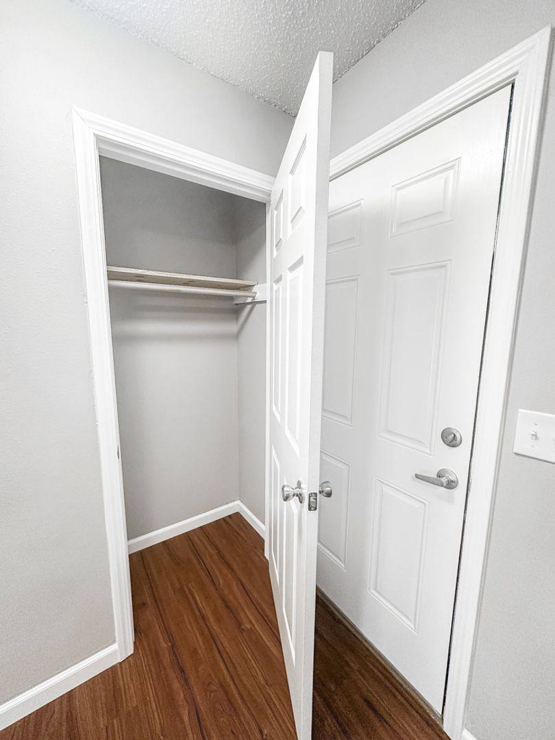 Apartment for rent at 1102-1180 Pine St NE, Salem, OR 97301