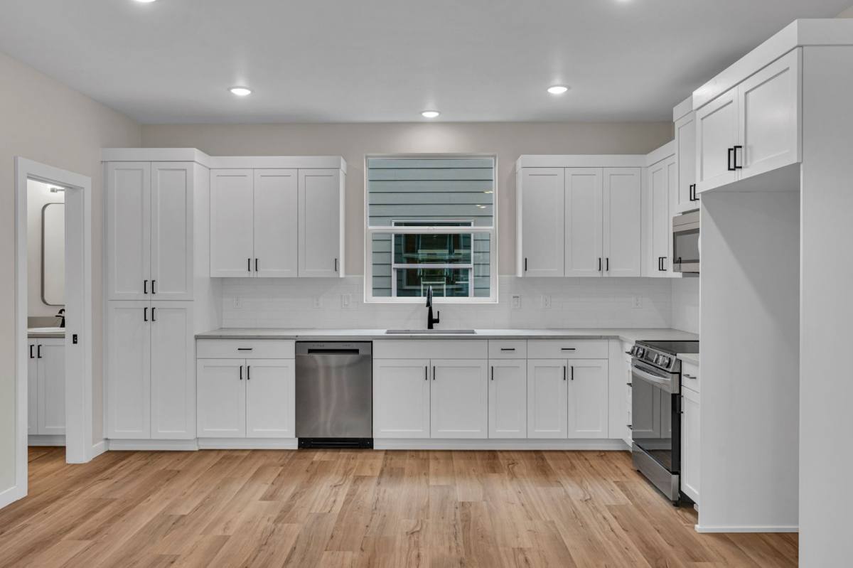 Townhouse for rent at 2760-2834 N Crater Lane, Newberg, OR 97132