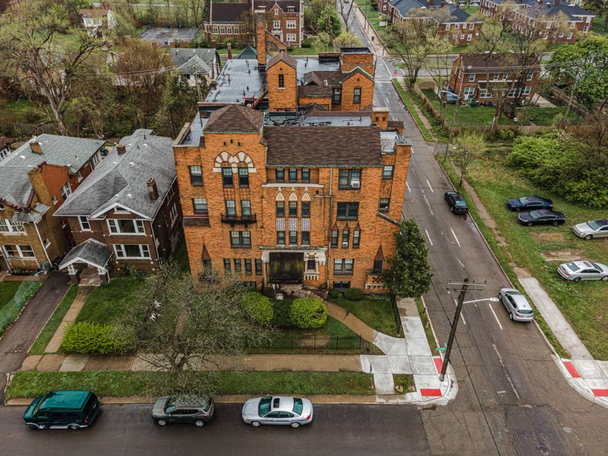 Apartment for rent at 2023 Tuxedo St, Detroit, MI 48206