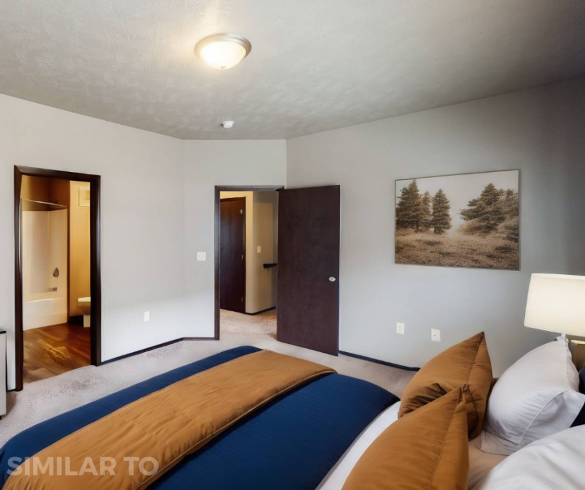 Townhouse for rent at 427 4th St NW, Le Mars, IA 51031