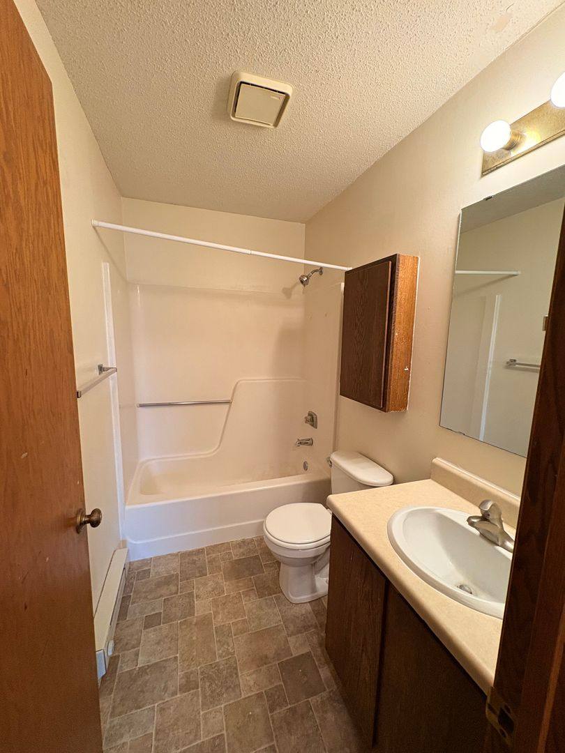Apartment for rent at 2426 30th Ave NW #C, Rochester, MN 55901