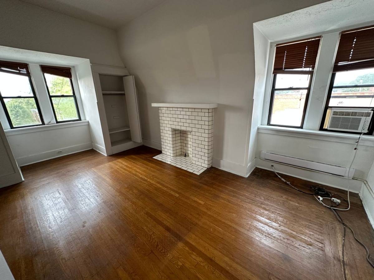 Apartment for rent at 5721 Stanton Ave, Pittsburgh, PA 15206