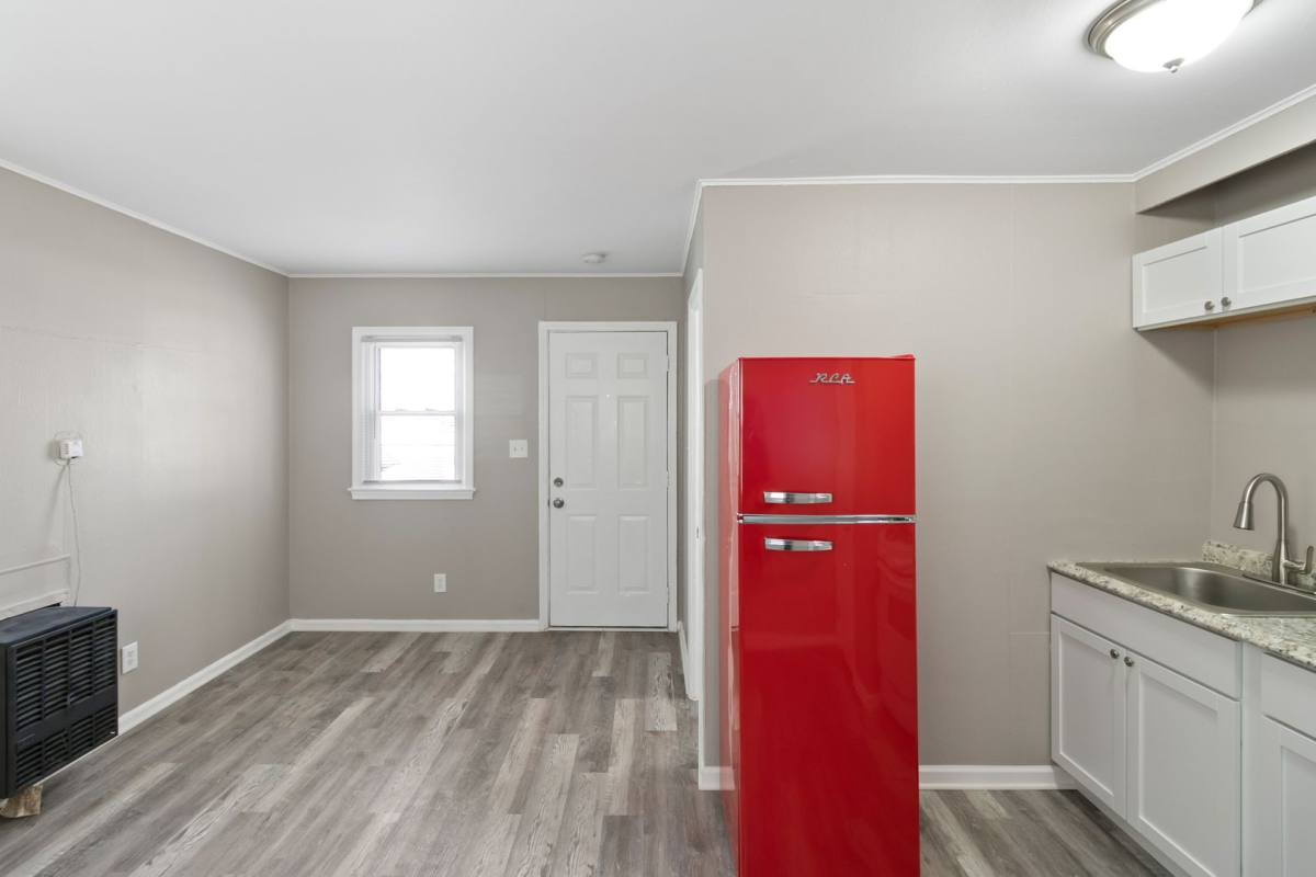 Apartment for rent at 24311 Plymouth Rd, Redford, MI 48239