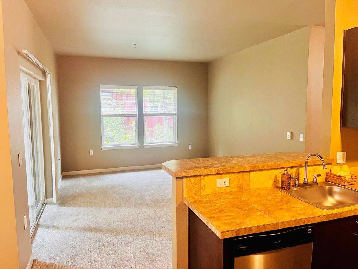 Apartment for rent at 101 NE Brookwood Parkway, Hillsboro, OR 97124