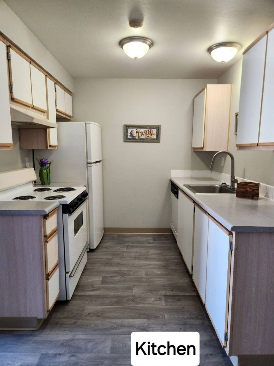 Apartment for rent at 701 43rd Ave SE, Puyallup, WA 98374