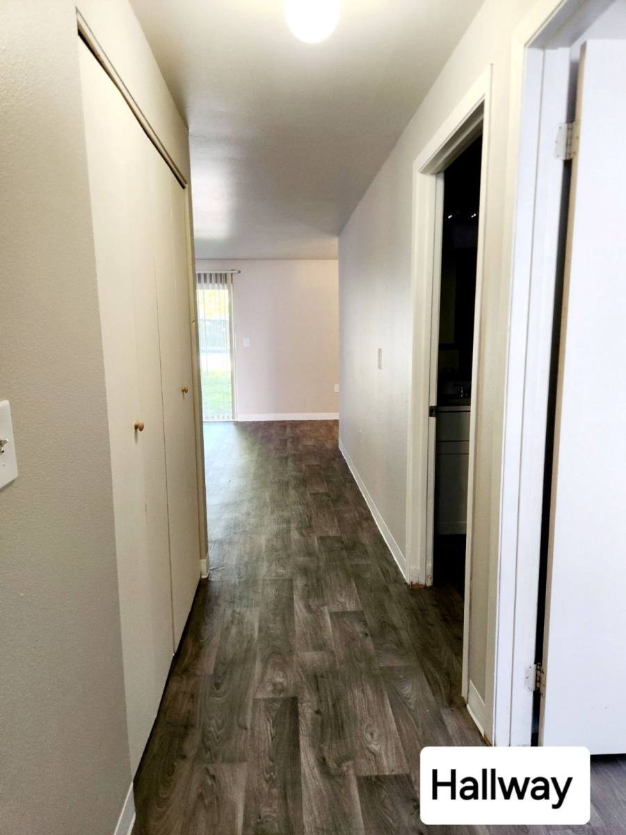 Apartment for rent at 701 43rd Ave SE, Puyallup, WA 98374
