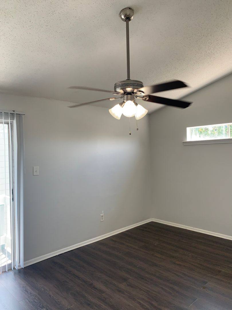 Apartment for rent at 2224 Pasadena Ave, Metairie, LA 70001