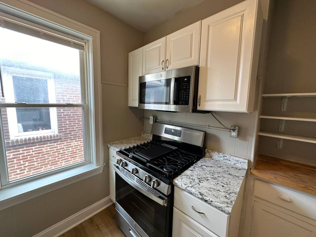 Apartment for rent at 4030-4032 Hydraulic Ave, Saint Louis, MO 63116