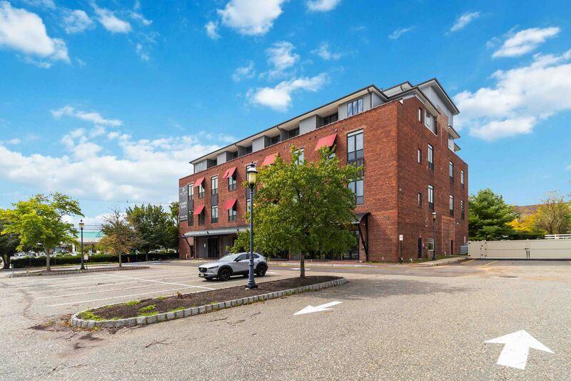 Apartment for rent at 70 Church St #206, Flemington, NJ 08822