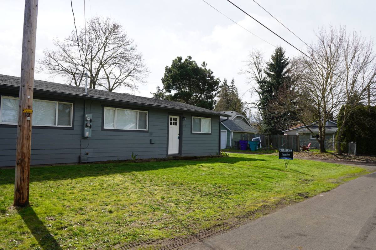 House for rent at 1410 E 30th St, Vancouver, WA 98661