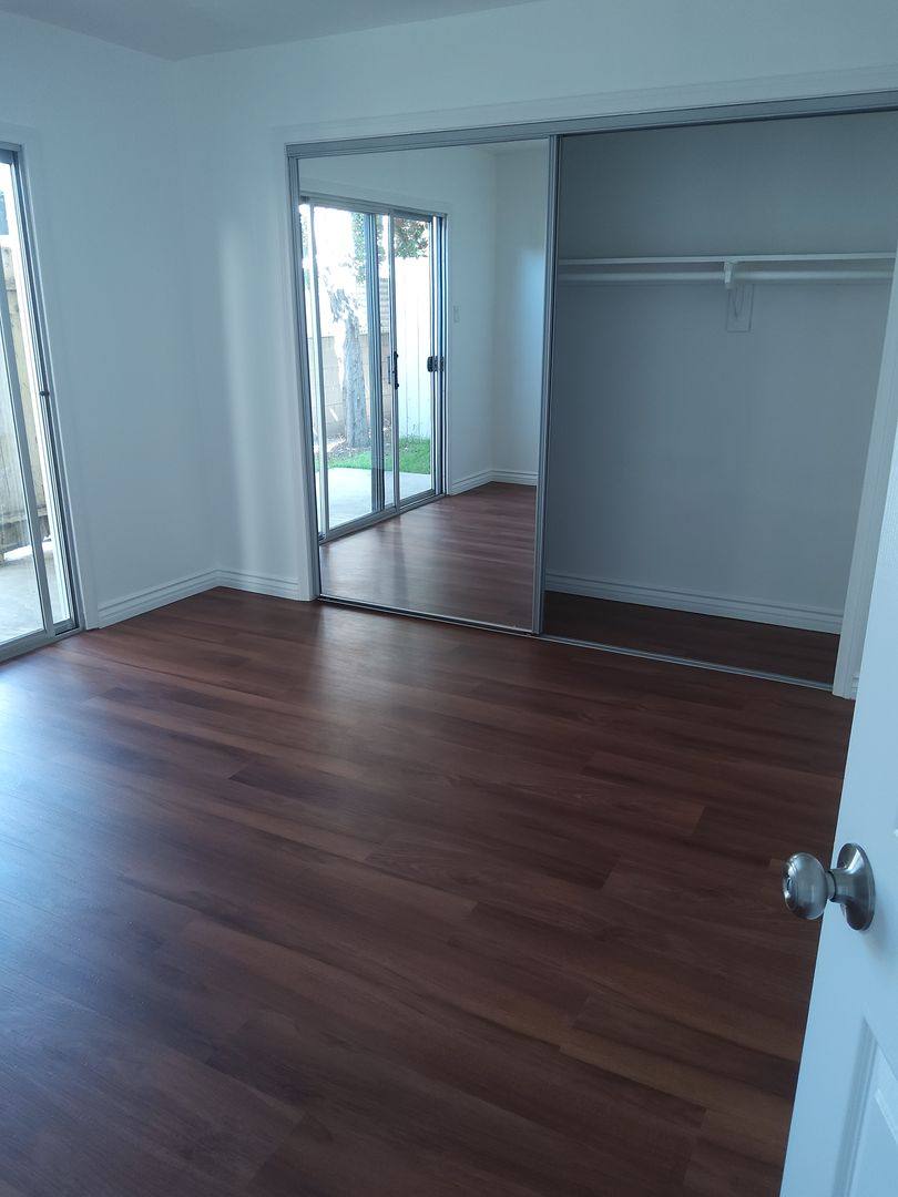 Apartment for rent at 11932 Paramount Blvd, Downey, CA 90242